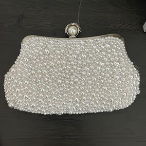 White Pearl Bridal Clutch